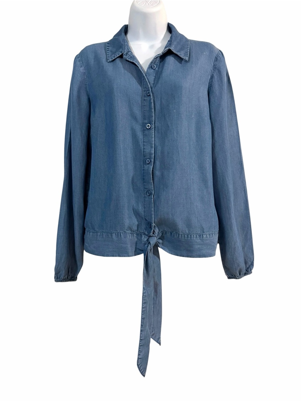 LC Lauren Conrad Blue Chambray Denim-look Top Size Medium Blouse Shirt Tie-front